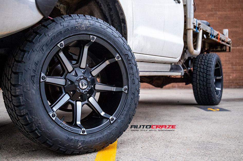 TOYOTA HILUX N70 4WD COUPLER BLACK MACHINED WITH DARK TINT